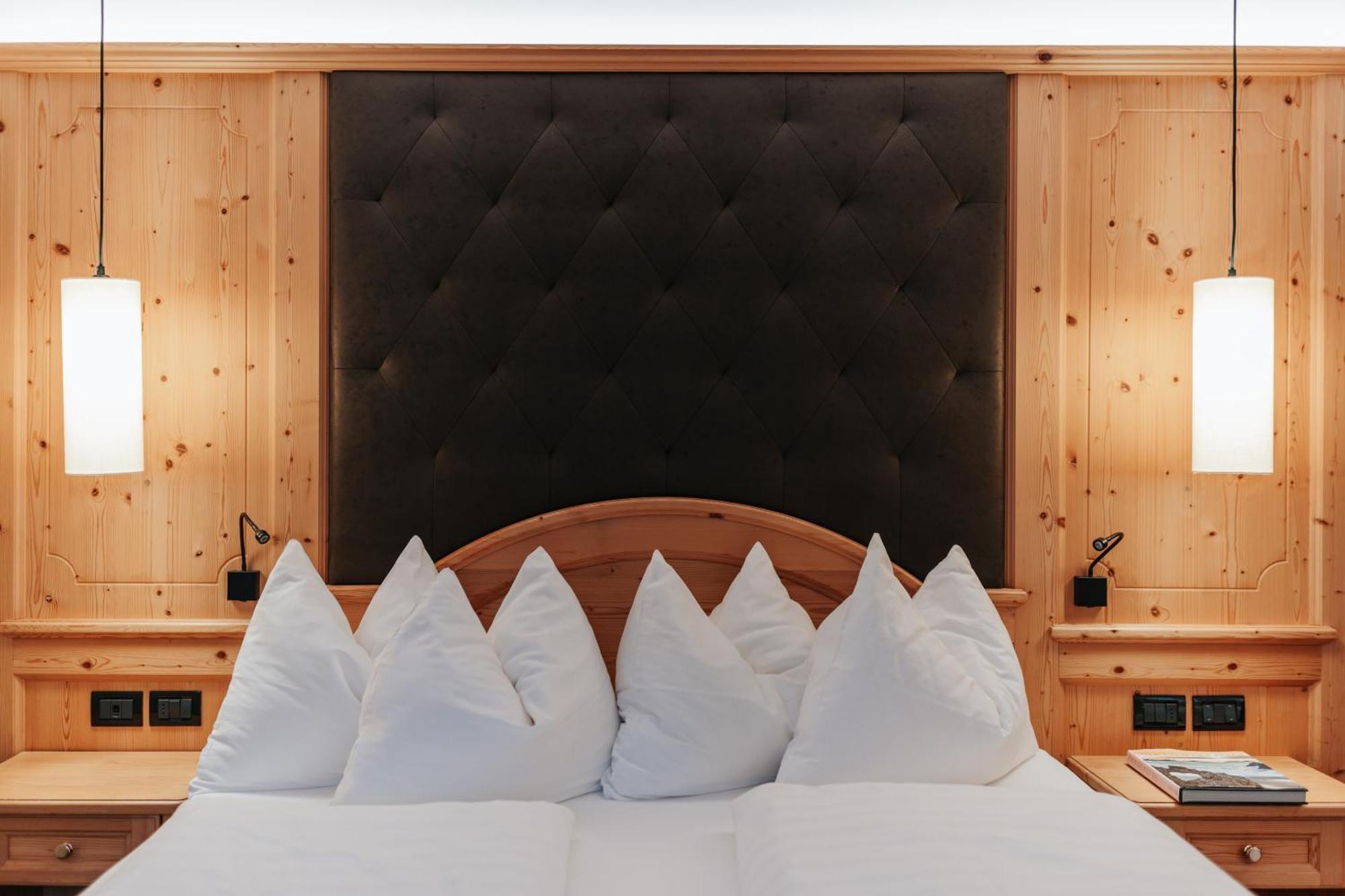 B&B Hotel Mirabel Ortisei Quarto foto